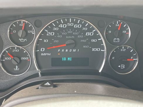 New 2025 GMC Savana 2500 w/ Driver Convenience Package RWD image 11