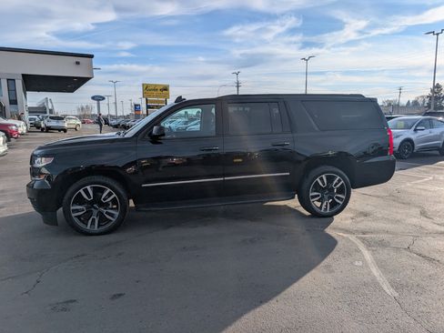 Used 2019 Chevrolet Suburban Premier image 5
