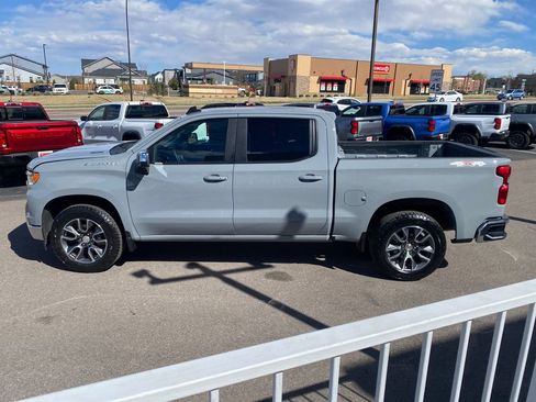 Used 2024 Chevrolet Silverado 1500 LT AWD/4WD image 2