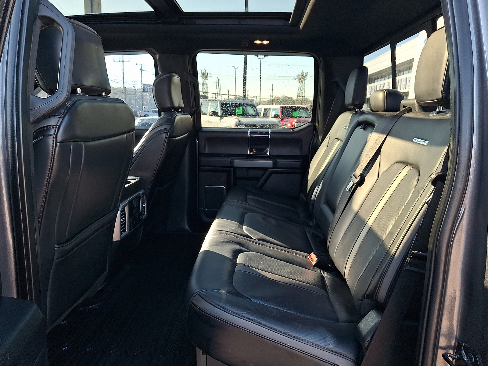 Used 2021 Ford F250 Platinum AWD/4WD image 10