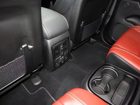 Used 2024 Dodge Durango SRT Hellcat image 31