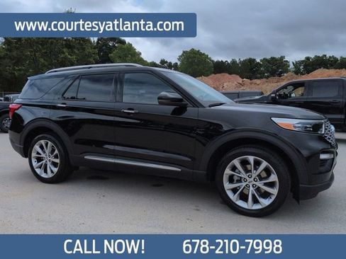 Certified 2023 Ford Explorer Platinum w/ Technology Package AWD/4WD image 1