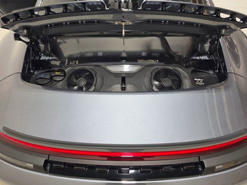 Used 2025 Porsche 911 Carrera T RWD image 79