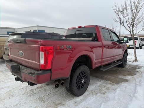 Used 2019 Ford F350 Lariat w/ Lariat Ultimate Package image 3