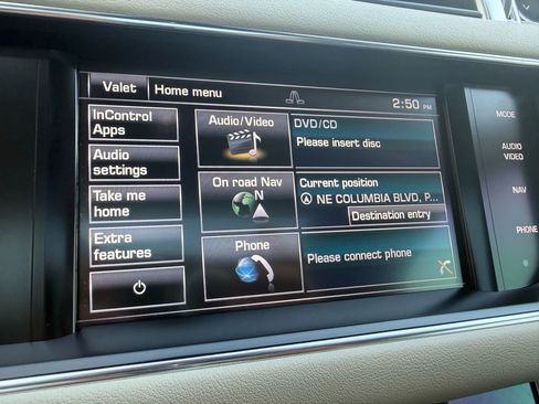 Used 2015 Land Rover Range Rover Sport HSE image 18