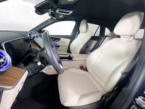 Certified 2023 Mercedes-Benz GLC 300 4MATIC image 20