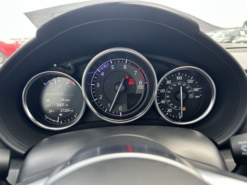 Used 2017 MAZDA MX-5 Miata RF Grand Touring image 10
