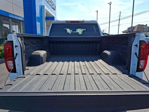 Used 2023 GMC Sierra 1500 Elevation w/ LPO, Elevation Black Package AWD/4WD image 29
