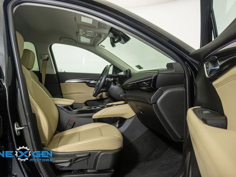 Used 2025 Buick Envision Preferred image 36
