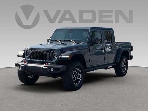 New 2025 Jeep Gladiator Rubicon w/ Technology Group image 22