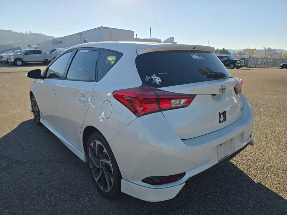 Used 2016 Scion iM FWD image 16