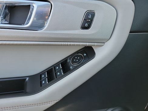 New 2026 Ford Explorer Active w/ Active Comfort Package RWD image 14
