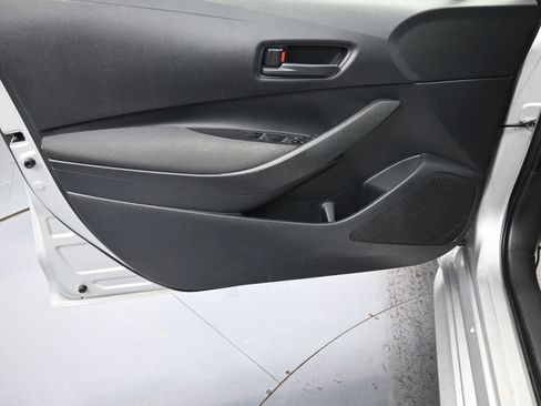 Used 2023 Toyota Corolla LE image 16