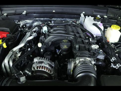 New 2026 Jeep Gladiator Sport AWD/4WD image 17