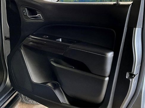 Used 2022 GMC Canyon Elevation image 19