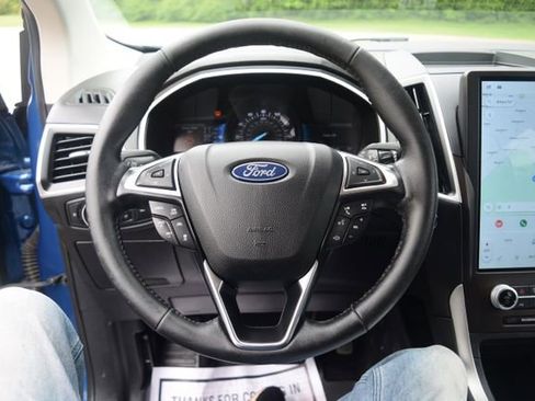 Used 2021 Ford Edge SEL w/ Cargo Accessory Package AWD/4WD image 4