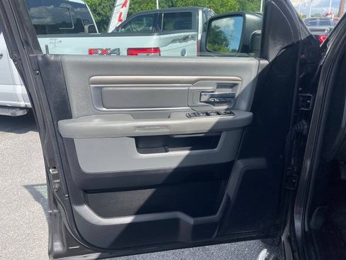 Used 2016 RAM 1500 Big Horn AWD/4WD image 22