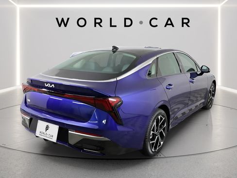 Used 2025 Kia K5 EX FWD image 3