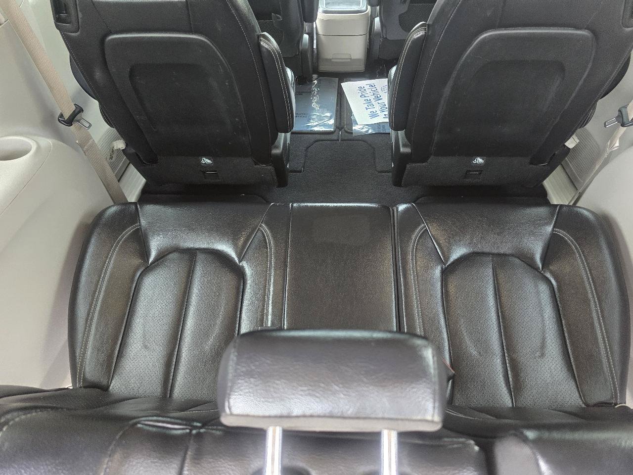 Used 2022 Chrysler Pacifica Touring-L FWD image 39