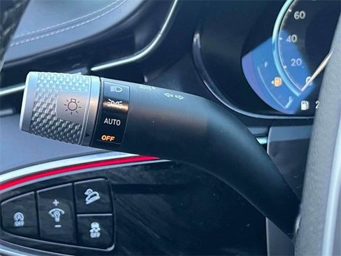 Used 2024 Genesis GV70 2.5T w/ Sport Prestige Package image 28