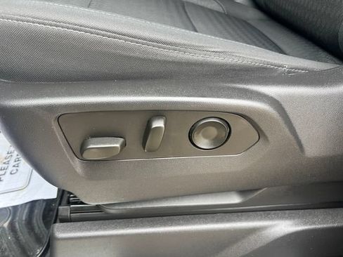 Certified 2023 Chevrolet Silverado 1500 LT AWD/4WD image 16