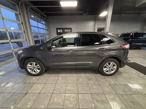 Used 2017 Ford Edge SEL image 1