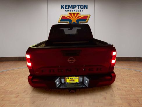 Used 2024 Nissan Frontier SL w/ Technology Package image 5
