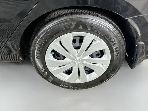 Certified 2024 Nissan Versa S w/ Trunk Package FWD image 32