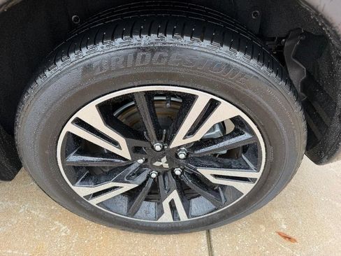 Used 2025 Mitsubishi Eclipse Cross SE AWD/4WD image 27
