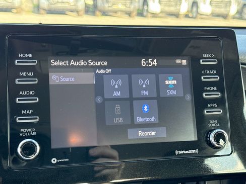Used 2023 Toyota Camry SE FWD image 22