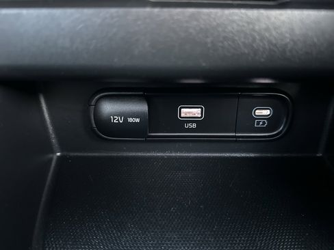 Used 2024 Kia Seltos EX image 19