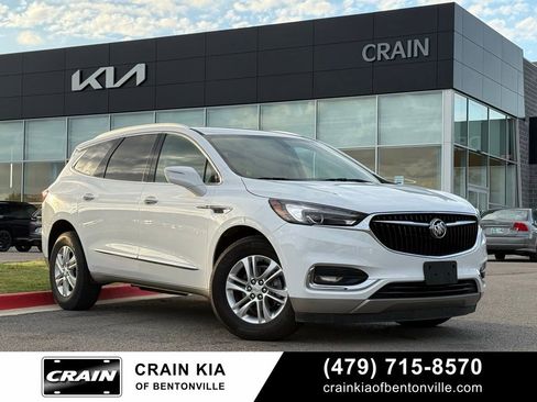 Used 2020 Buick Enclave Essence AWD/4WD image 1