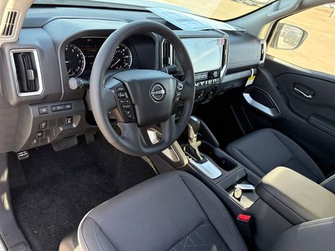 New 2026 Nissan Frontier SV image 12