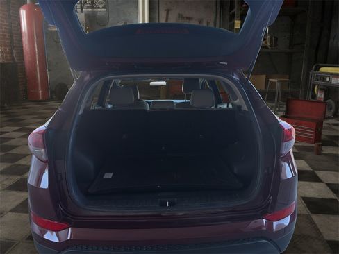 Used 2017 Hyundai Tucson SE Plus image 10