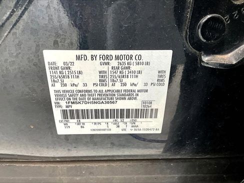 Used 2022 Ford Explorer XLT image 8