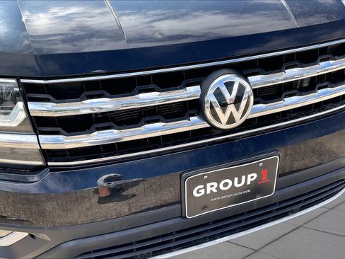 Used 2018 Volkswagen Atlas SEL AWD/4WD image 30