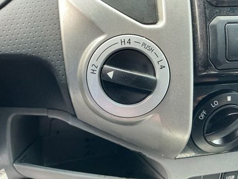 Used 2013 Toyota Tacoma 4x4 Double Cab w/ TRD Sport Pkg image 22