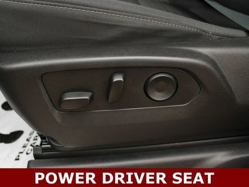 Used 2023 Chevrolet Silverado 1500 RST image 3