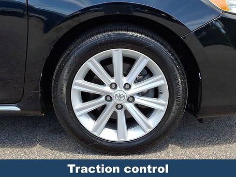 Used 2012 Toyota Camry XLE w/ Leather Pkg FWD image 10