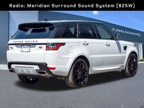 Used 2022 Land Rover Range Rover Sport HSE Dynamic image 4