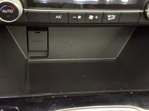 Certified 2023 MAZDA CX-5 Carbon Edition image 29