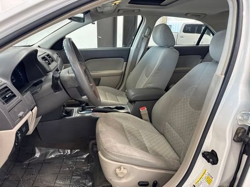 Used 2012 Ford Fusion SE FWD image 16