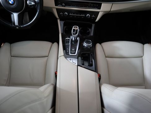 Used 2015 BMW 535i 535i image 17