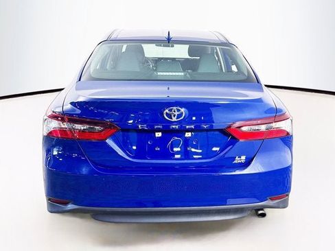Used 2023 Toyota Camry LE image 6