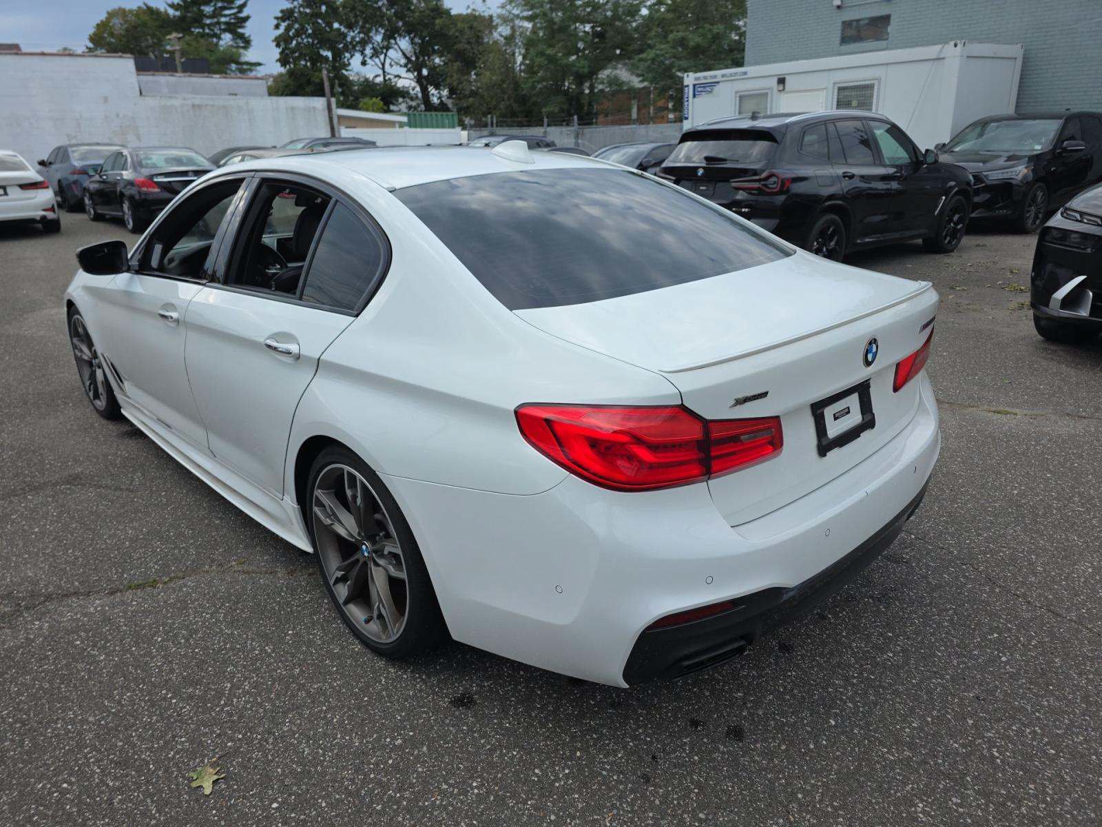 Used 2018 BMW M550i xDrive w/ Driving Assistance Package AWD/4WD image 2