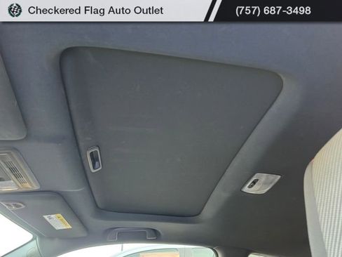 Used 2018 Honda Civic Si image 9