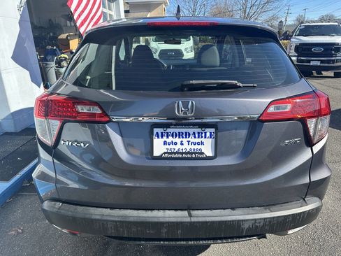 Used 2019 Honda HR-V LX image 10