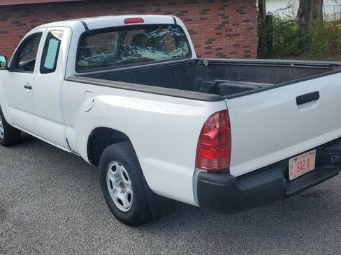Used 2015 Toyota Tacoma 2WD Access Cab image 28