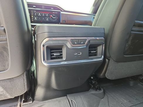 Used 2025 GMC Sierra 2500 Denali Ultimate AWD/4WD image 34