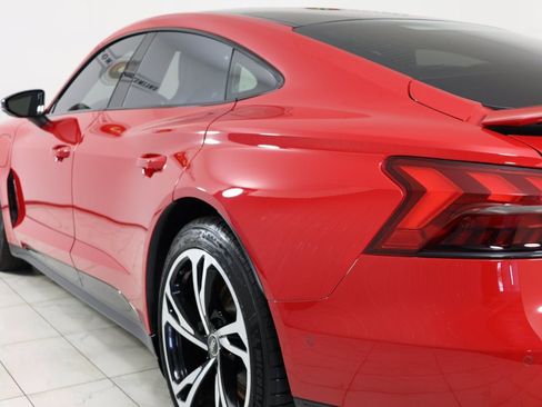 Used 2022 Audi e-tron GT Prestige image 48